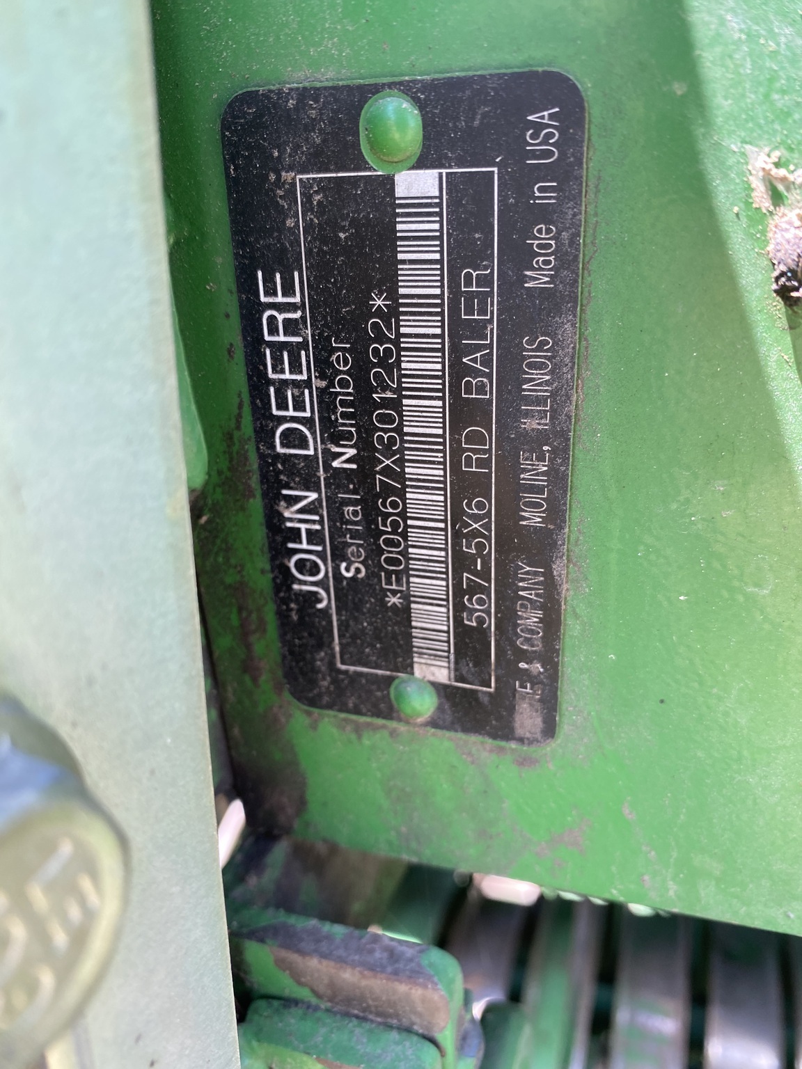 2004 John Deere 567 Round Baler