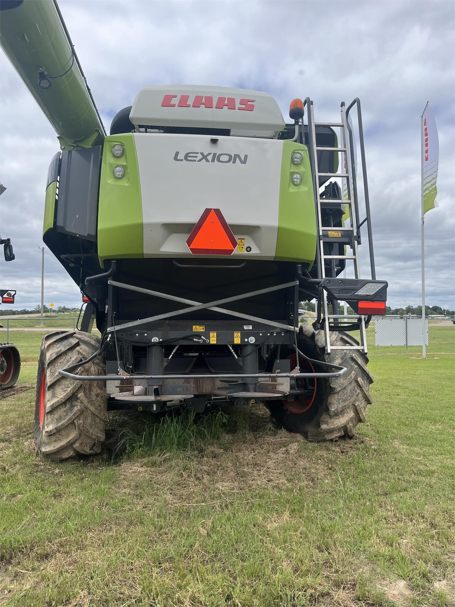 2021 Claas LEXION 8600TT Combine