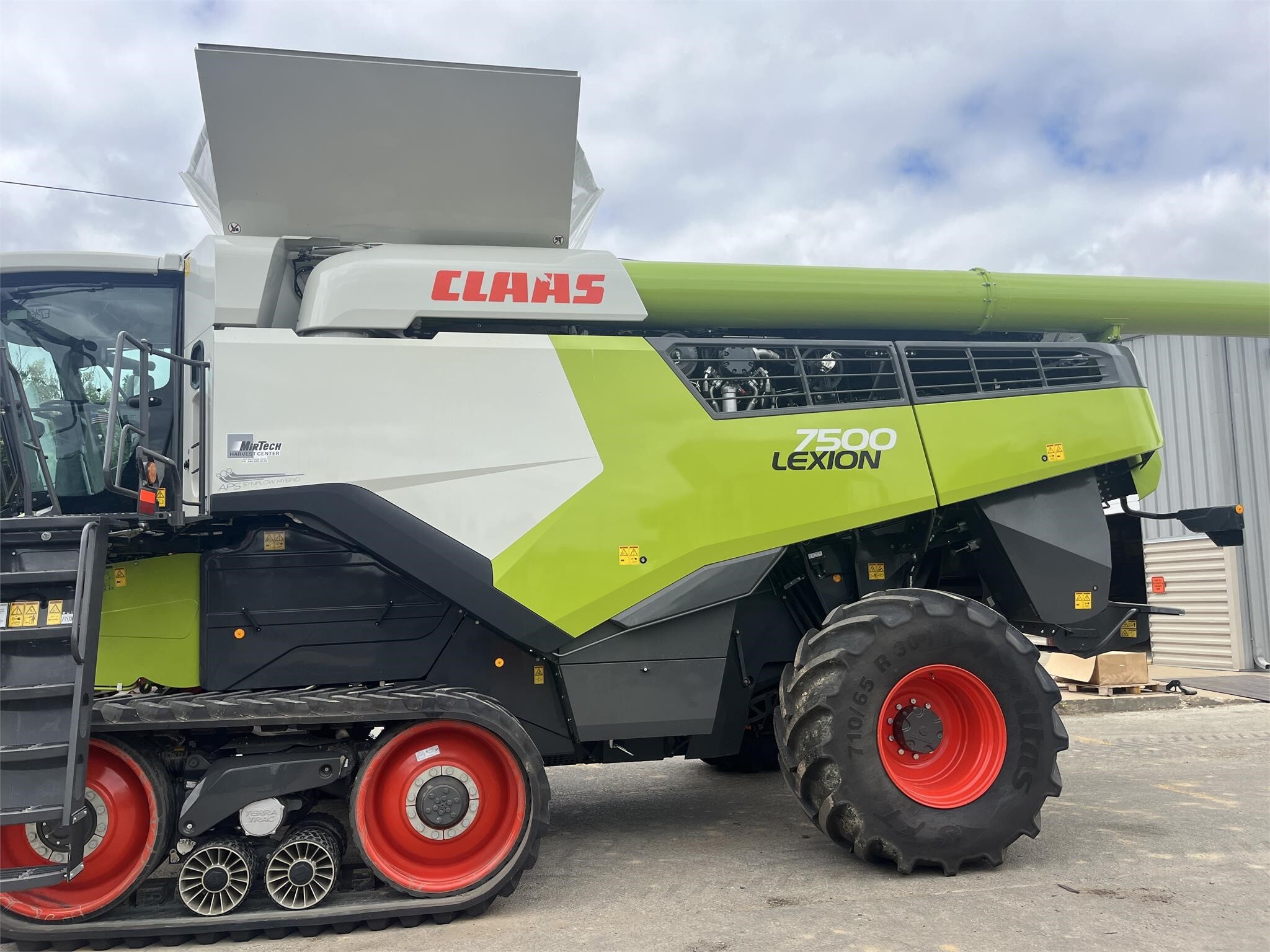 2023 Claas LEXION 7500TT Combine
