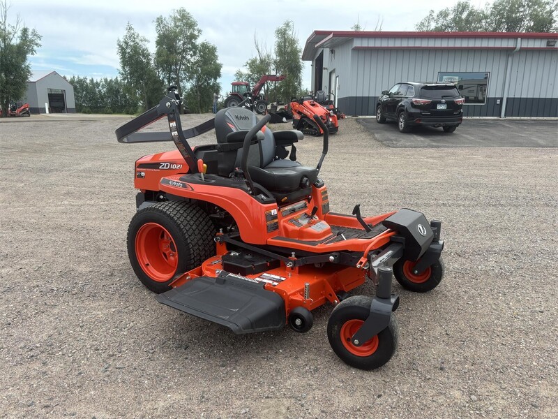 keitoarata Kubota Gear. Kubota BX2670 Lawn Tractor & Turf Playset 1:18