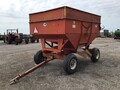  J&M 250-7 Gravity Wagon