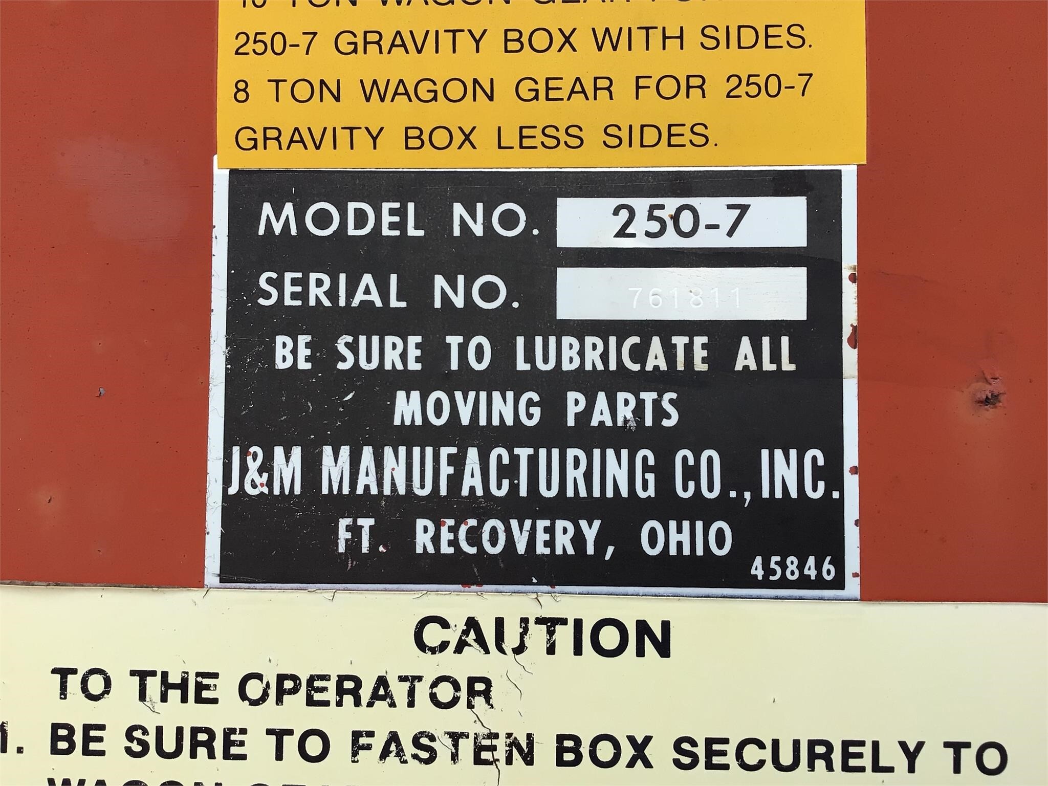  J&M 250-7 Gravity Wagon