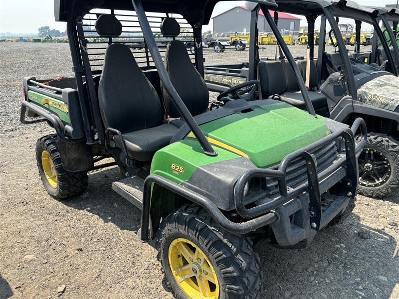 2011 John Deere Gator XUV 825I ATVs and Utility Vehicle