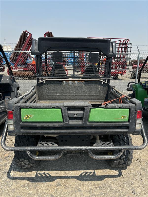 2011 John Deere Gator XUV 825I ATVs and Utility Vehicle