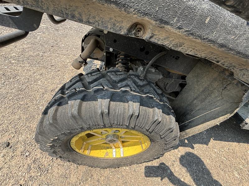 2011 John Deere Gator XUV 825I ATVs and Utility Vehicle