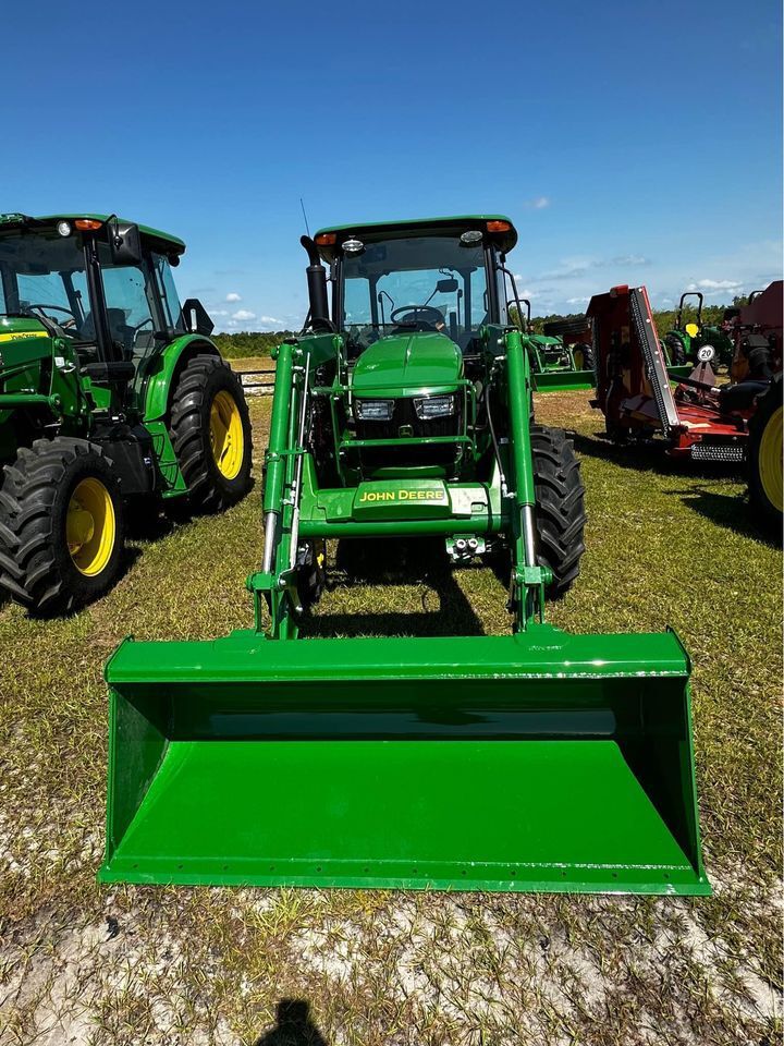 2024 John Deere 5075E Tractor