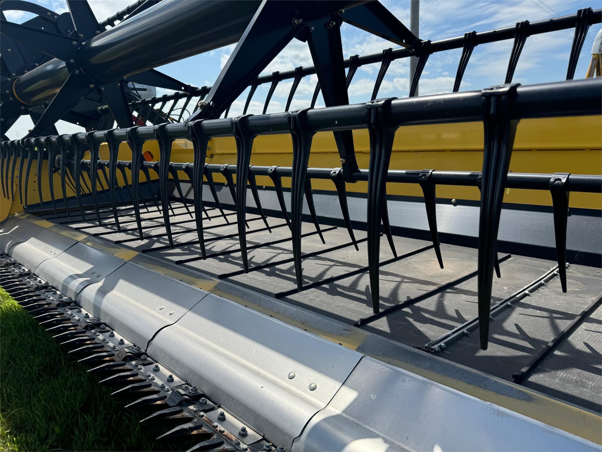 2020 New Holland 880CF-40 Platform