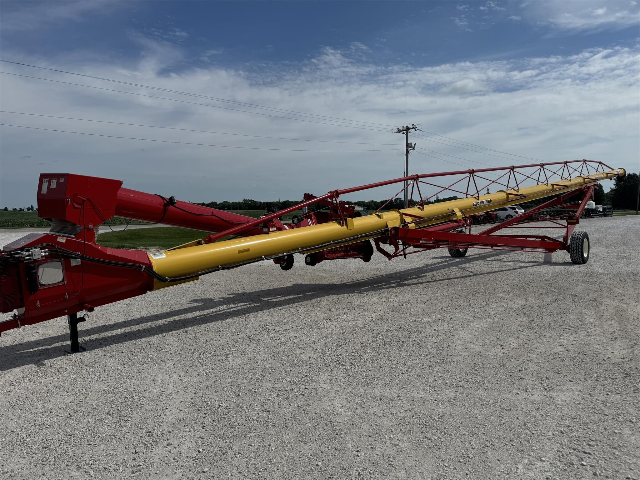 2026 Westfield MKX2 16-105 Augers and Conveyor