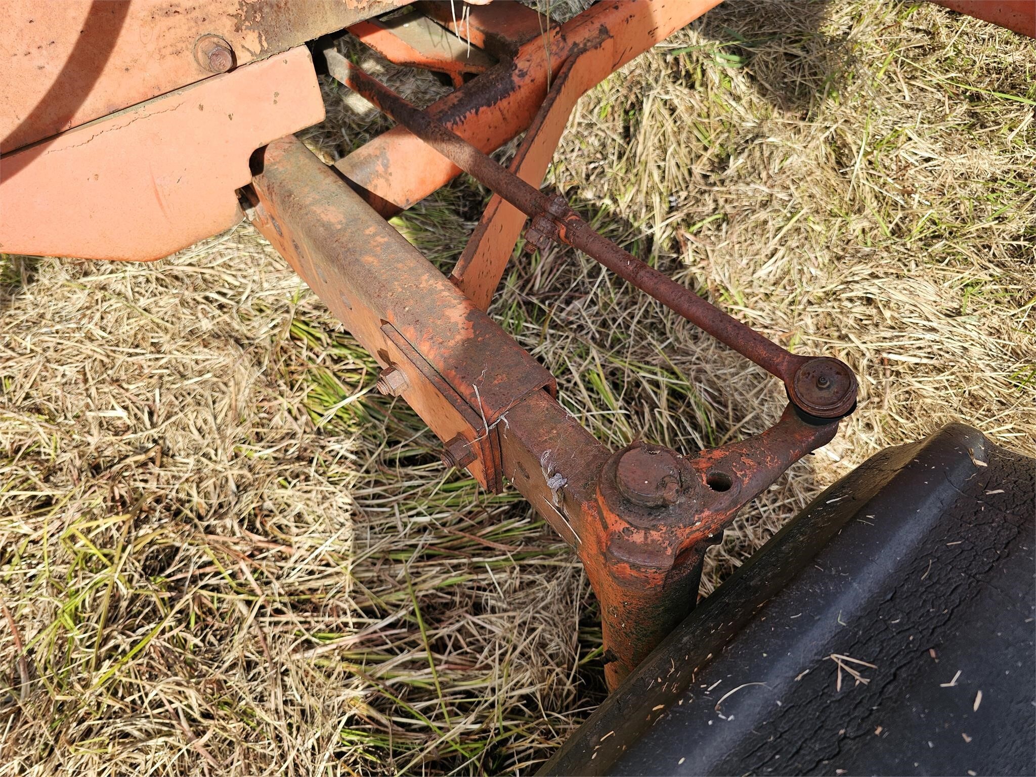 1968 Allis Chalmers 190XT III Tractor
