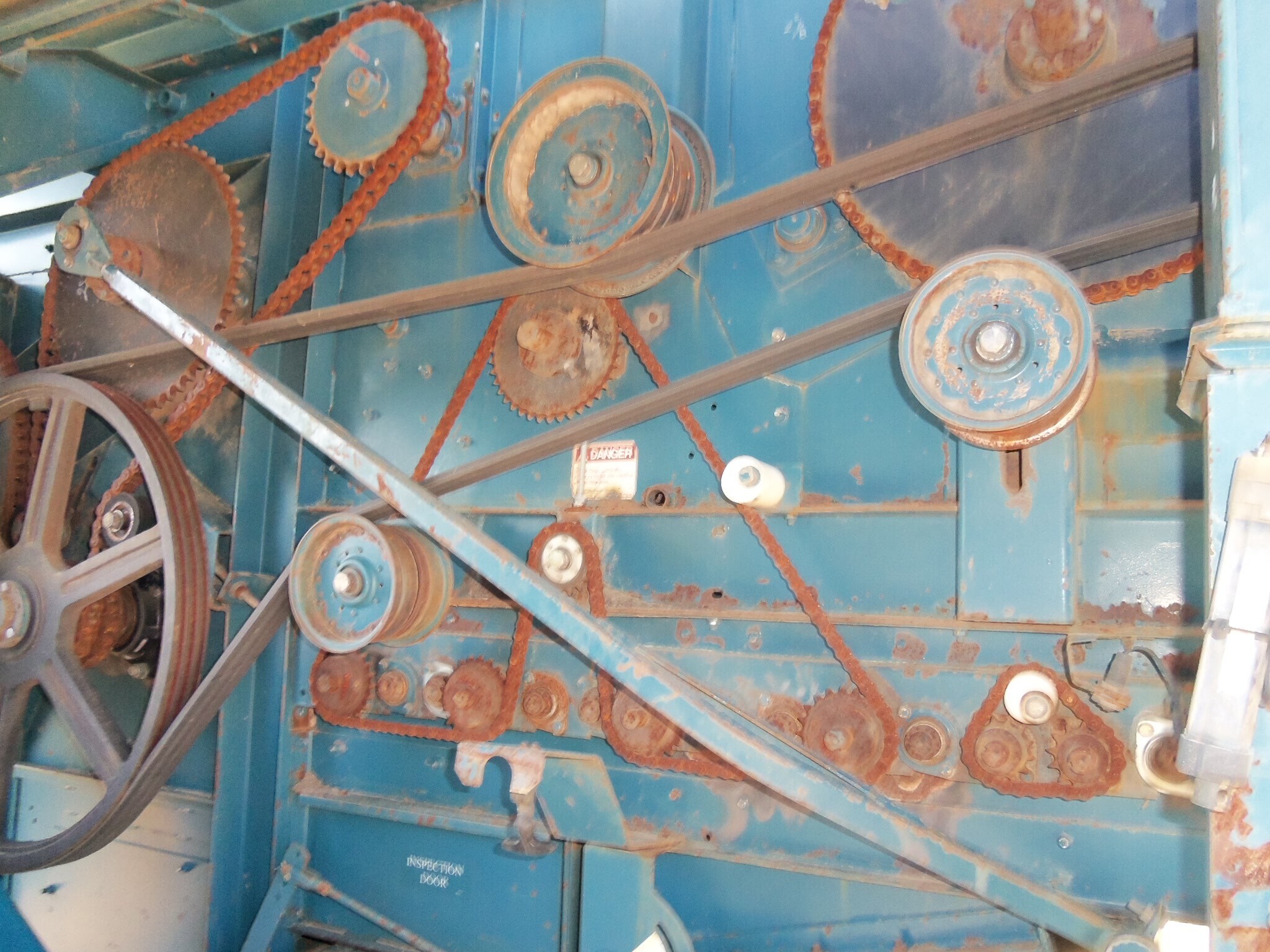 2012 Amadas 2110 Peanut Equipment