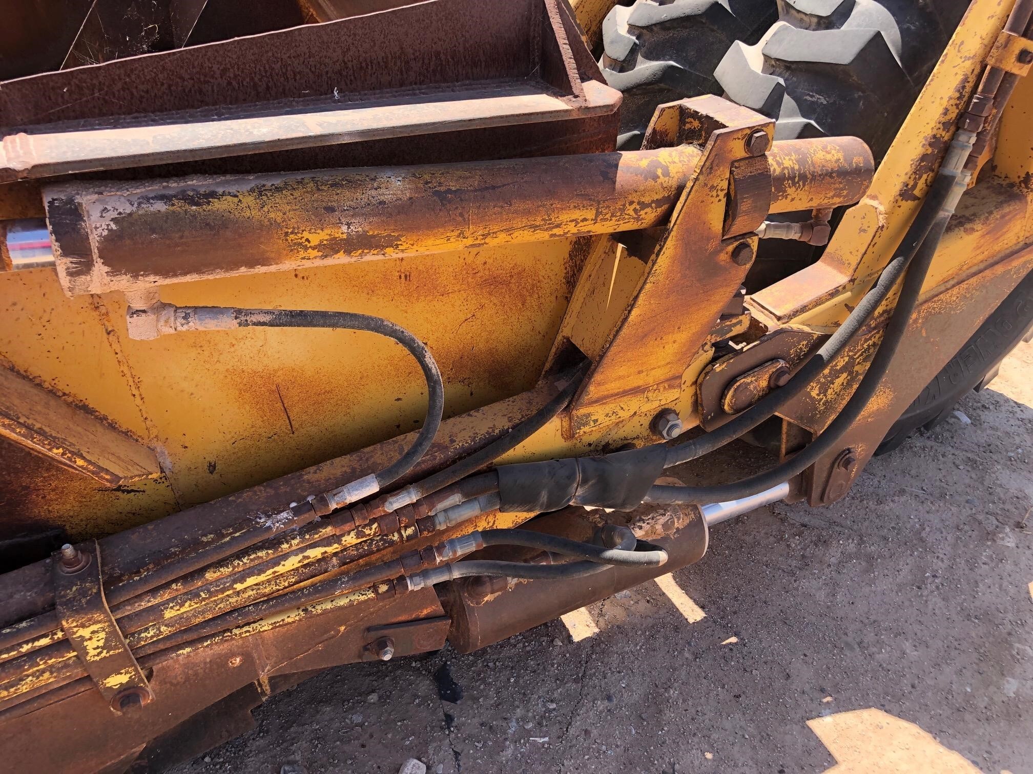 2010 Reynolds 15CFB Scraper