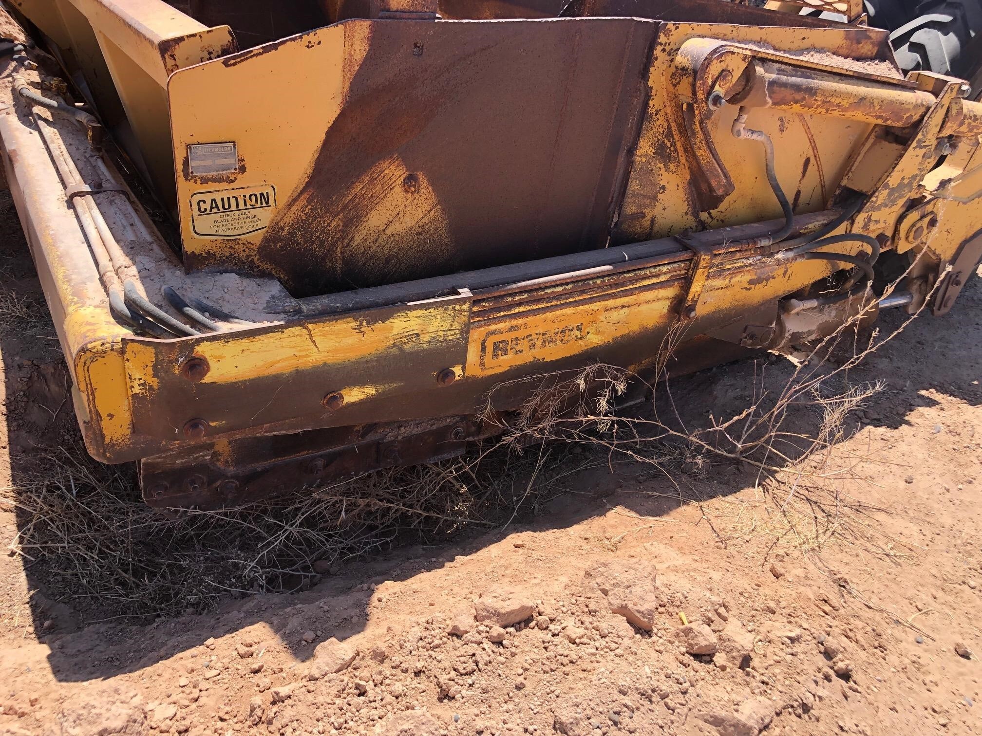 2010 Reynolds 15CFBR Scraper