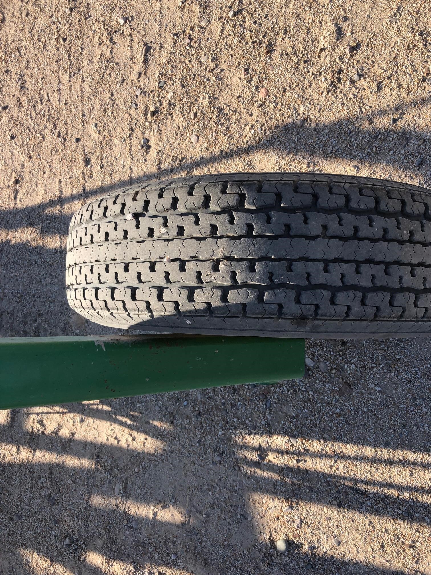 John Deere 705 Rake - $3,000 | Machinery Pete