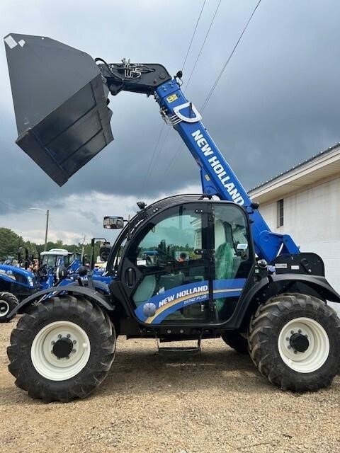 2024 New Holland TH7.42 PLUS Telehandler