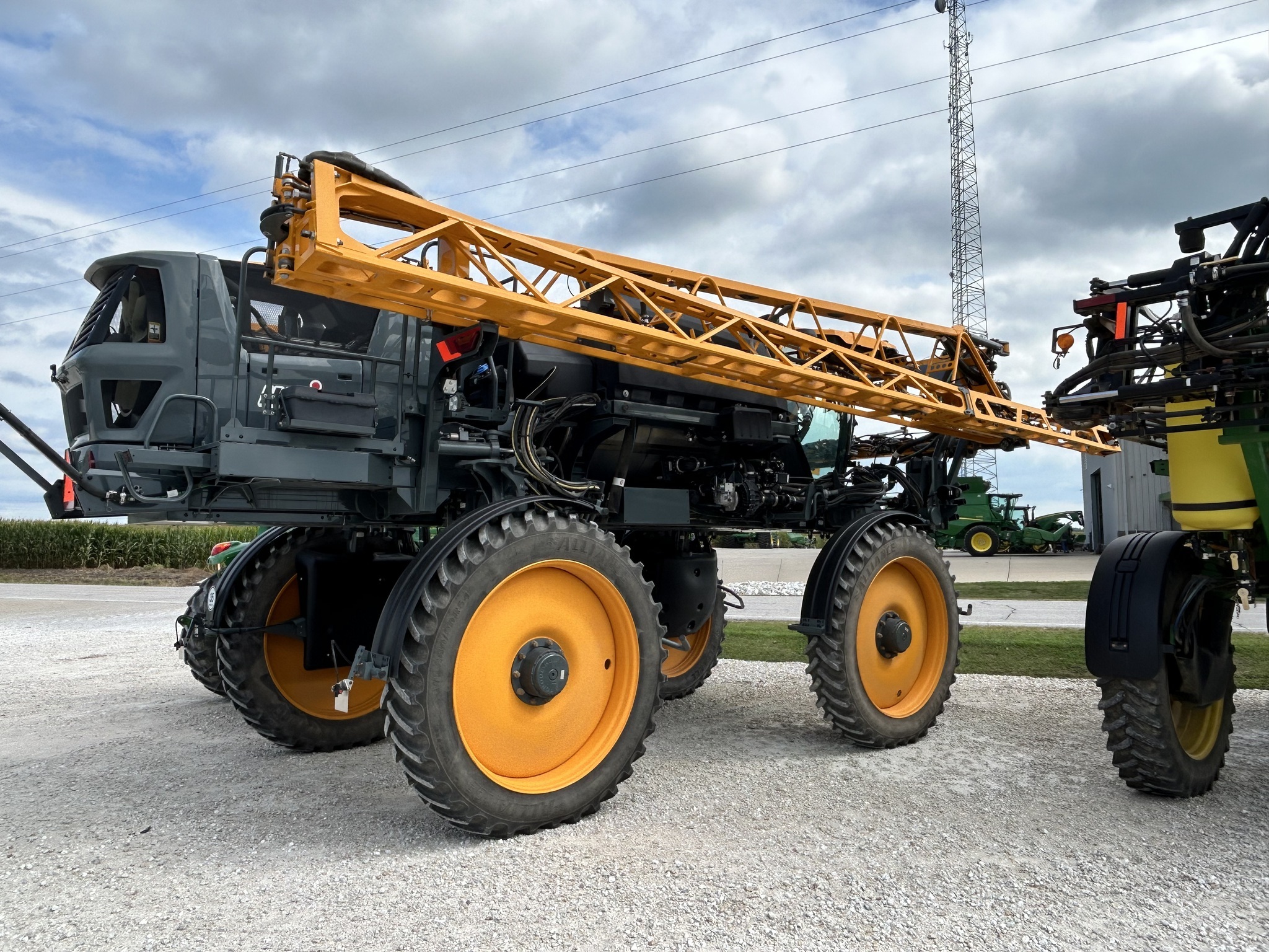 2022 Hagie STS12 Self-Propelled Sprayer