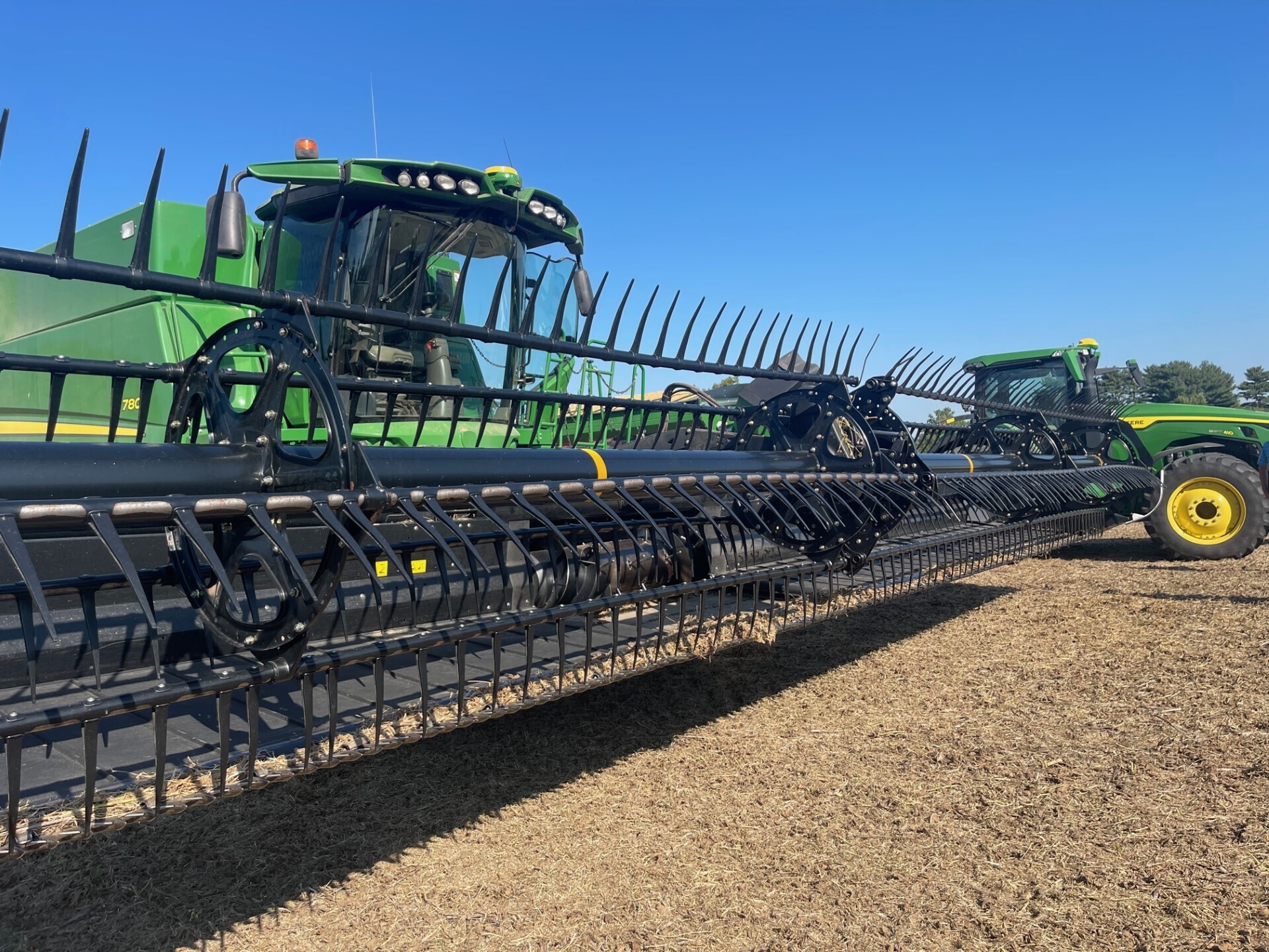 2017 MacDon FD75-45 Platform