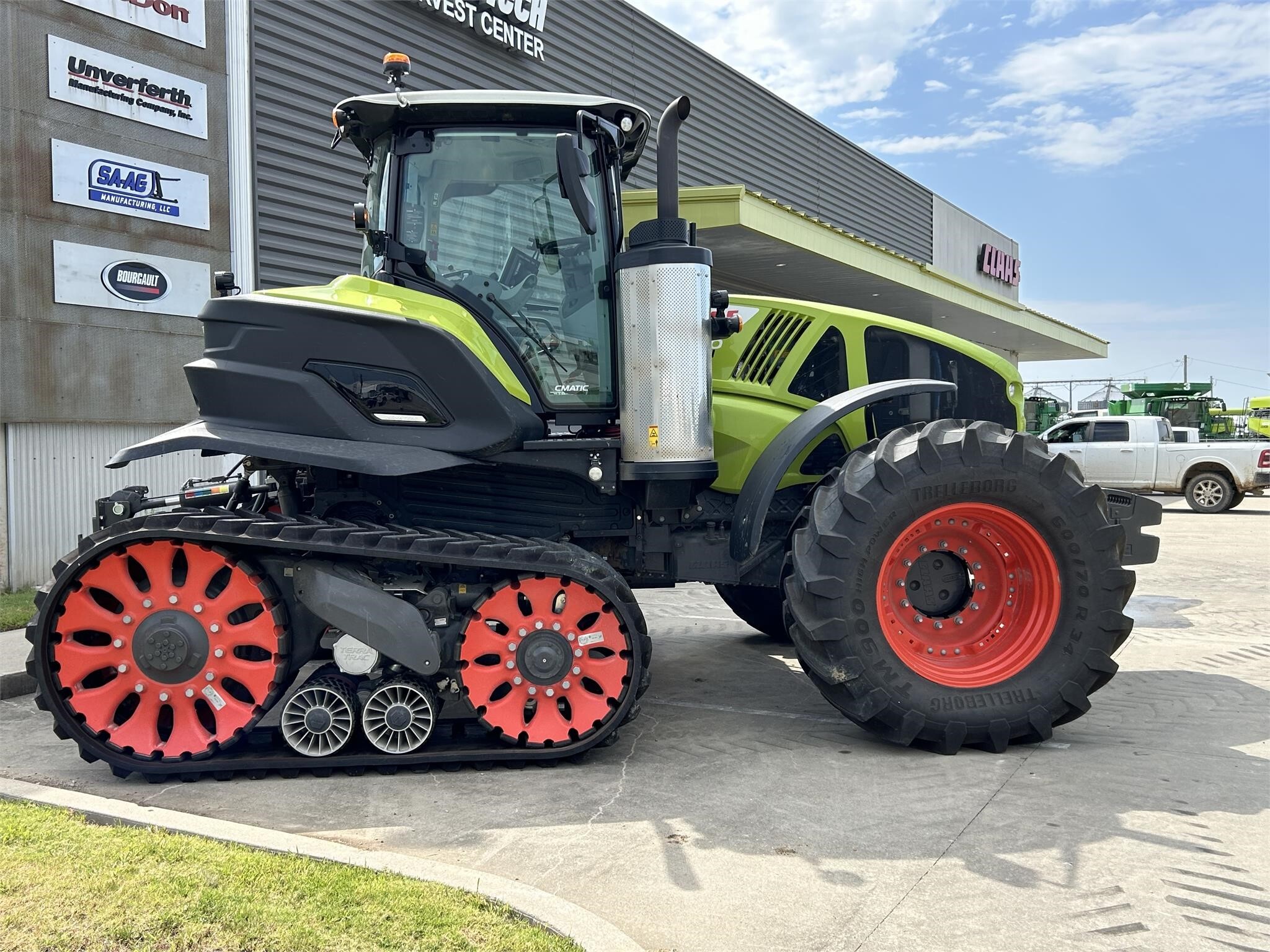 2023 Claas AXION 960TT Tractor