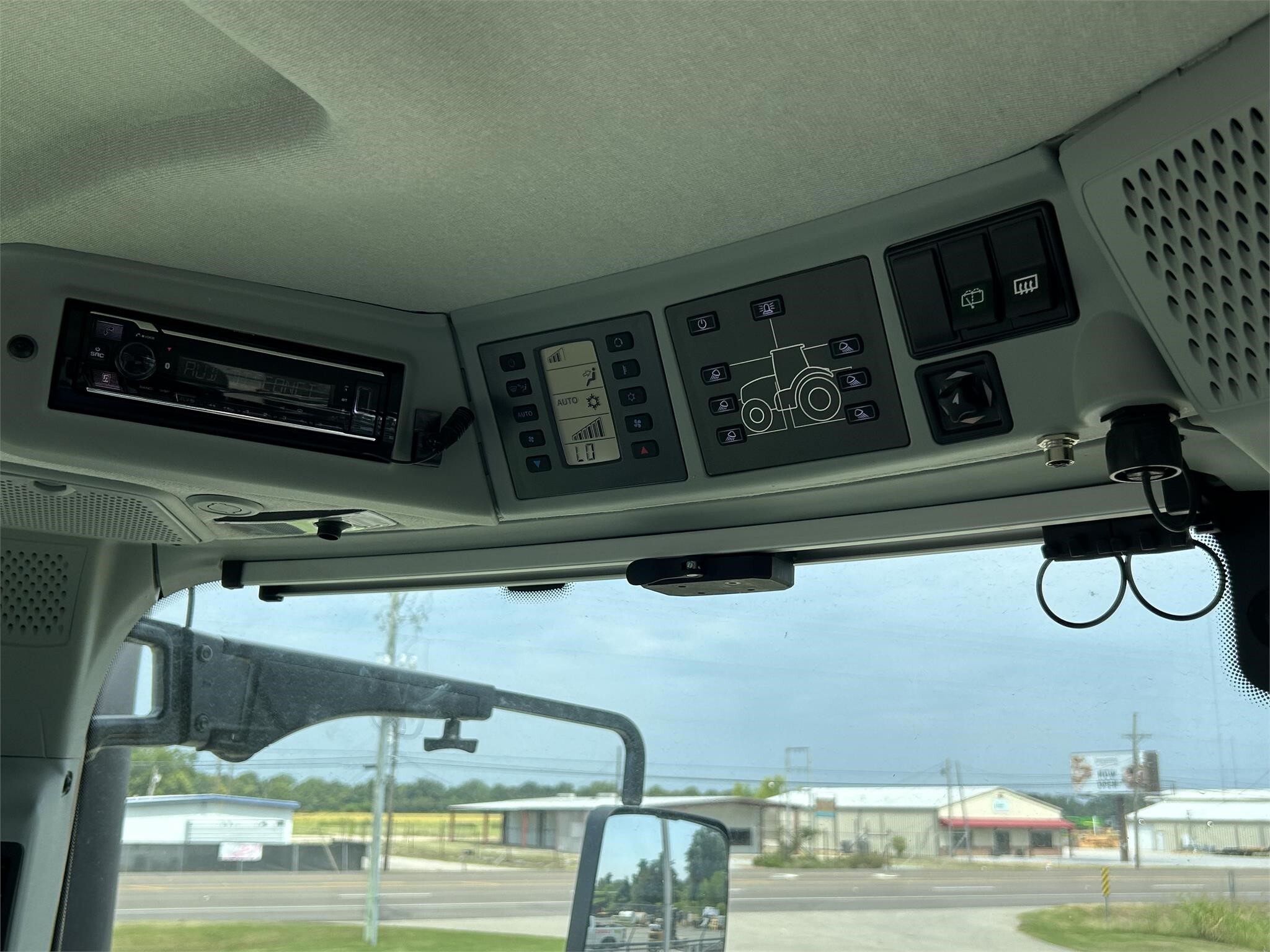 2023 Claas AXION 960TT Tractor