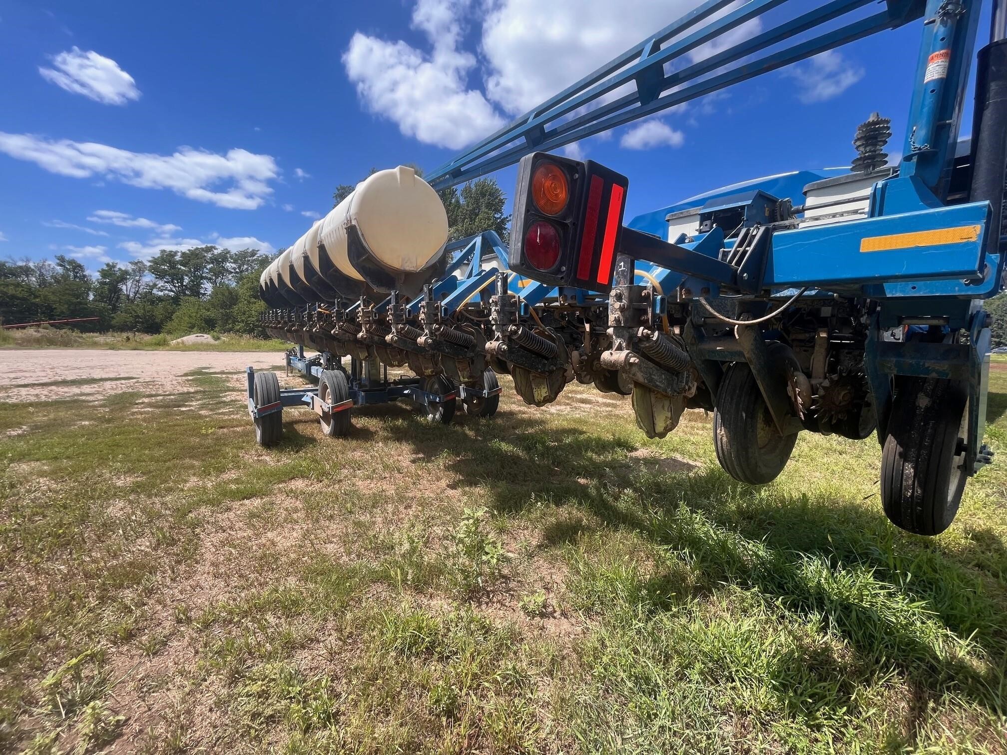 2007 Kinze 3600 Planter