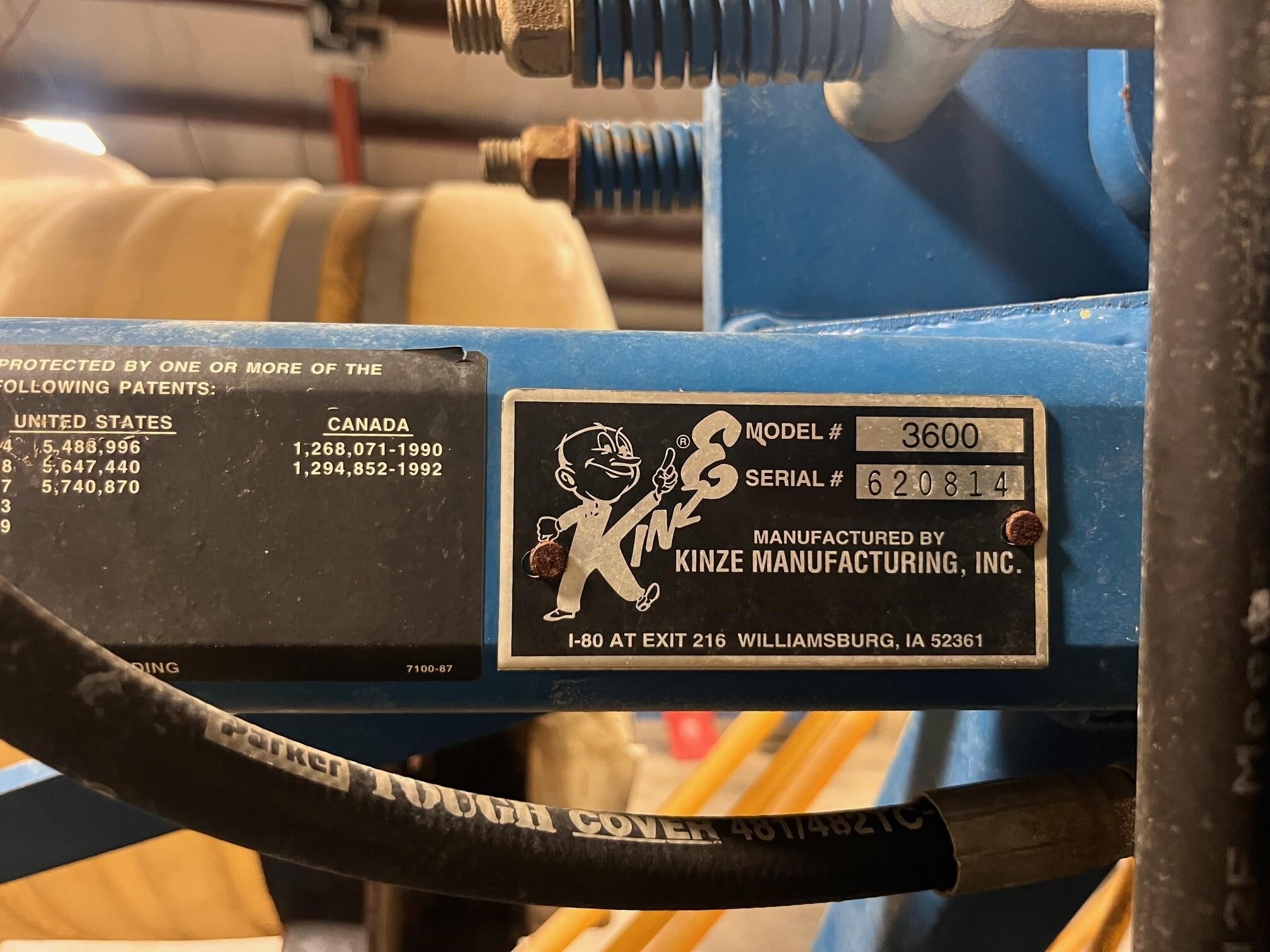 2007 Kinze 3600 Planter