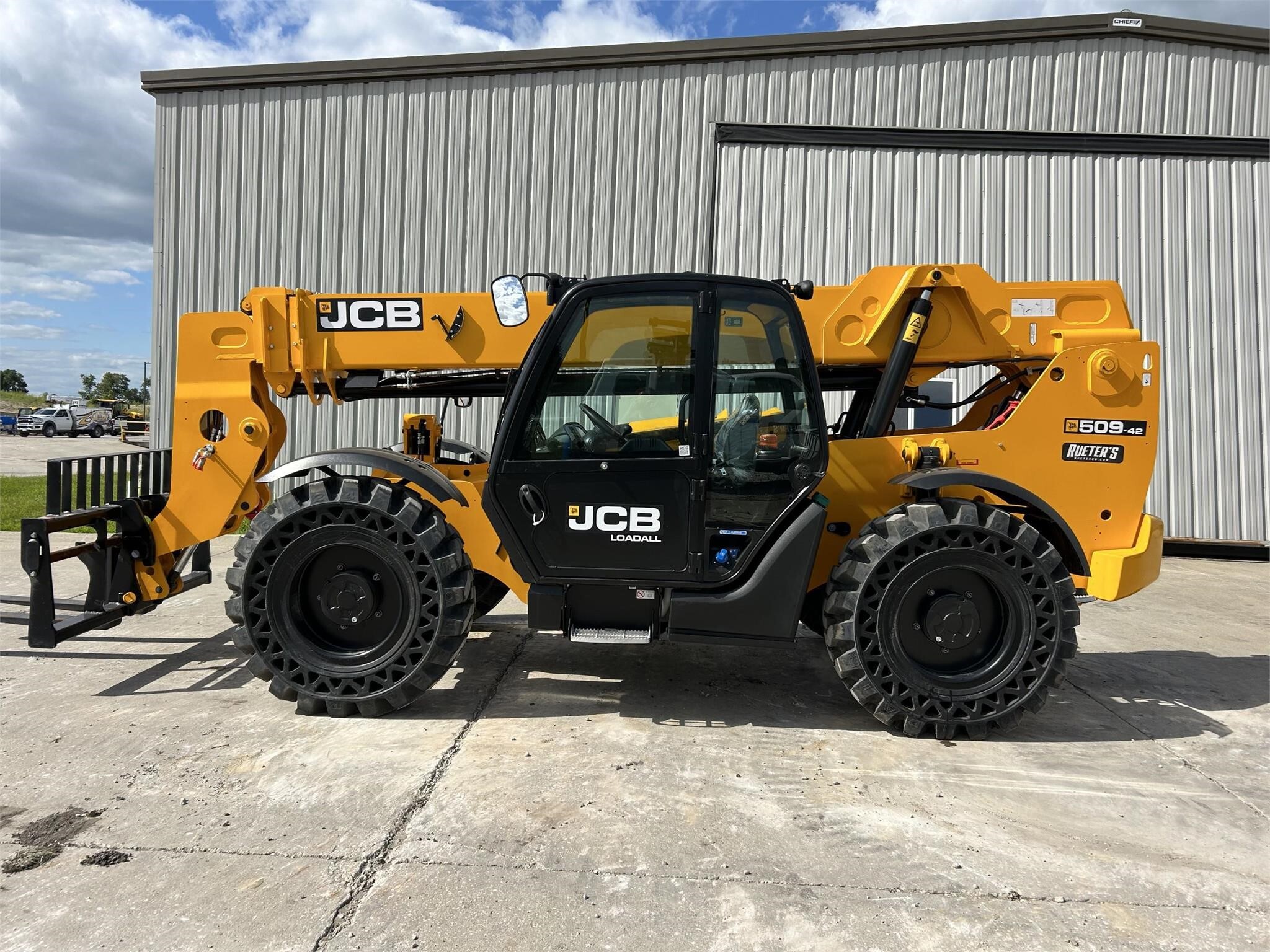 2024 JCB 509-42 Telehandler