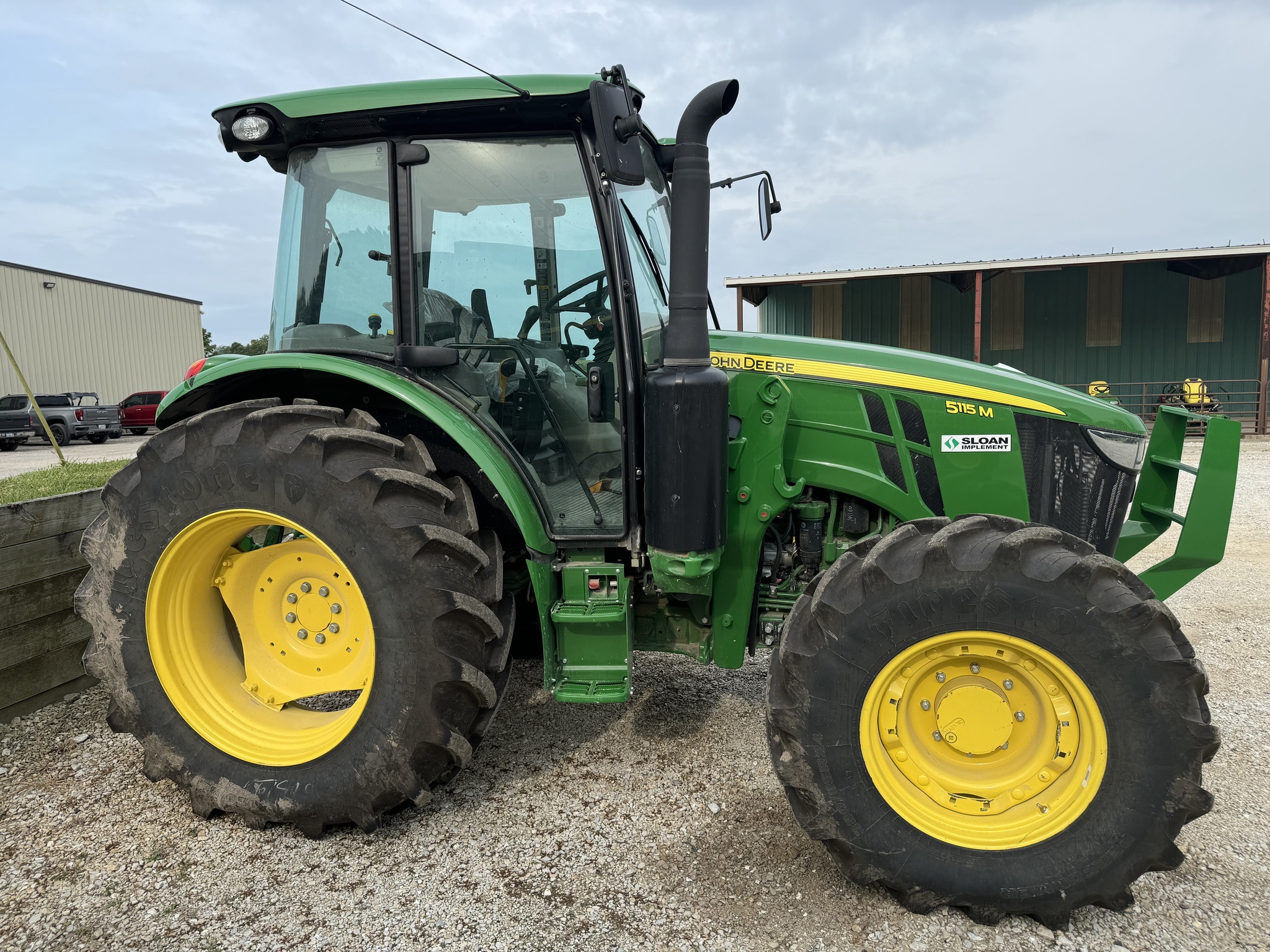 2022 John Deere 5115M Tractor