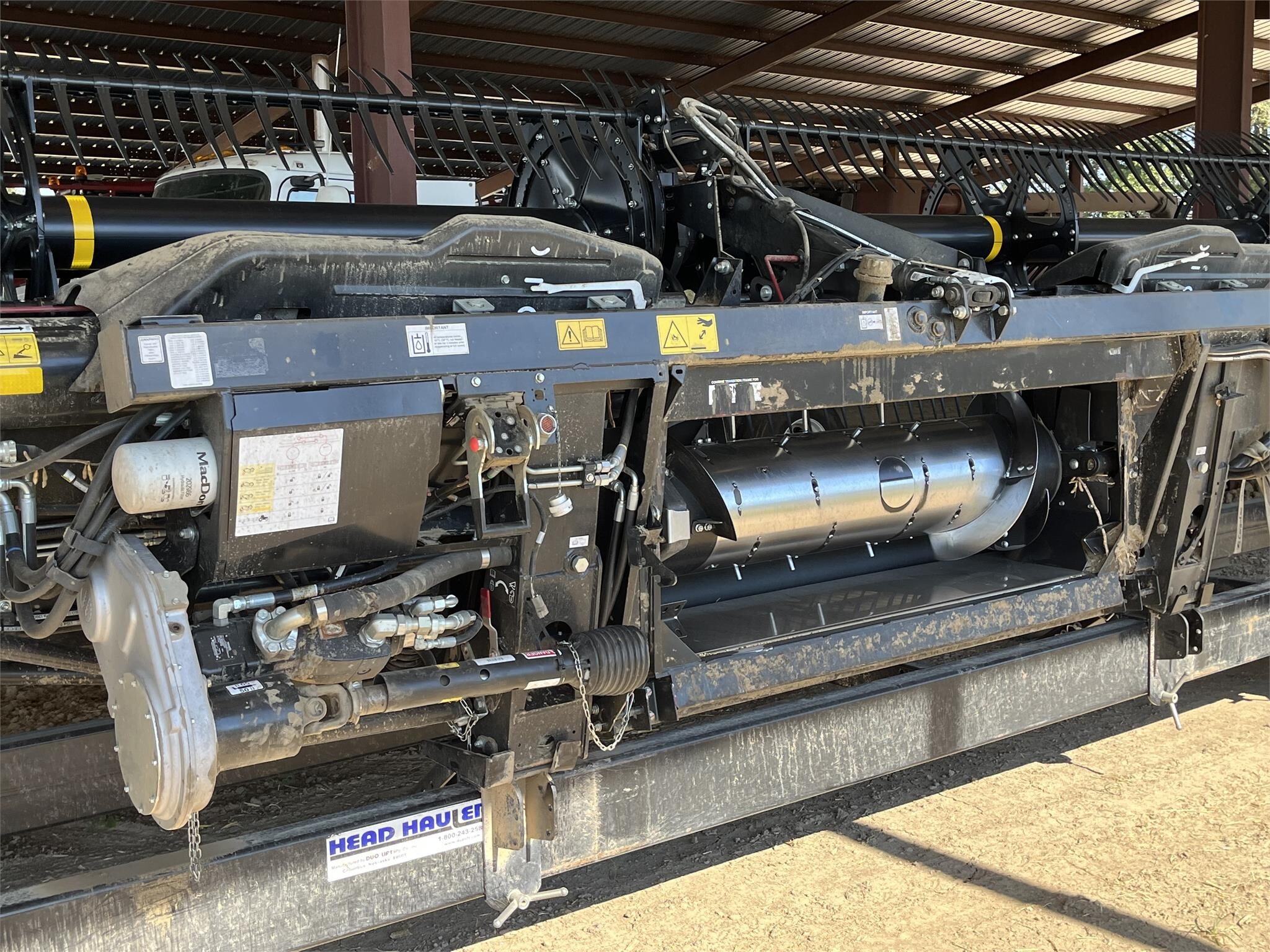 2021 MacDon FD140 Platform