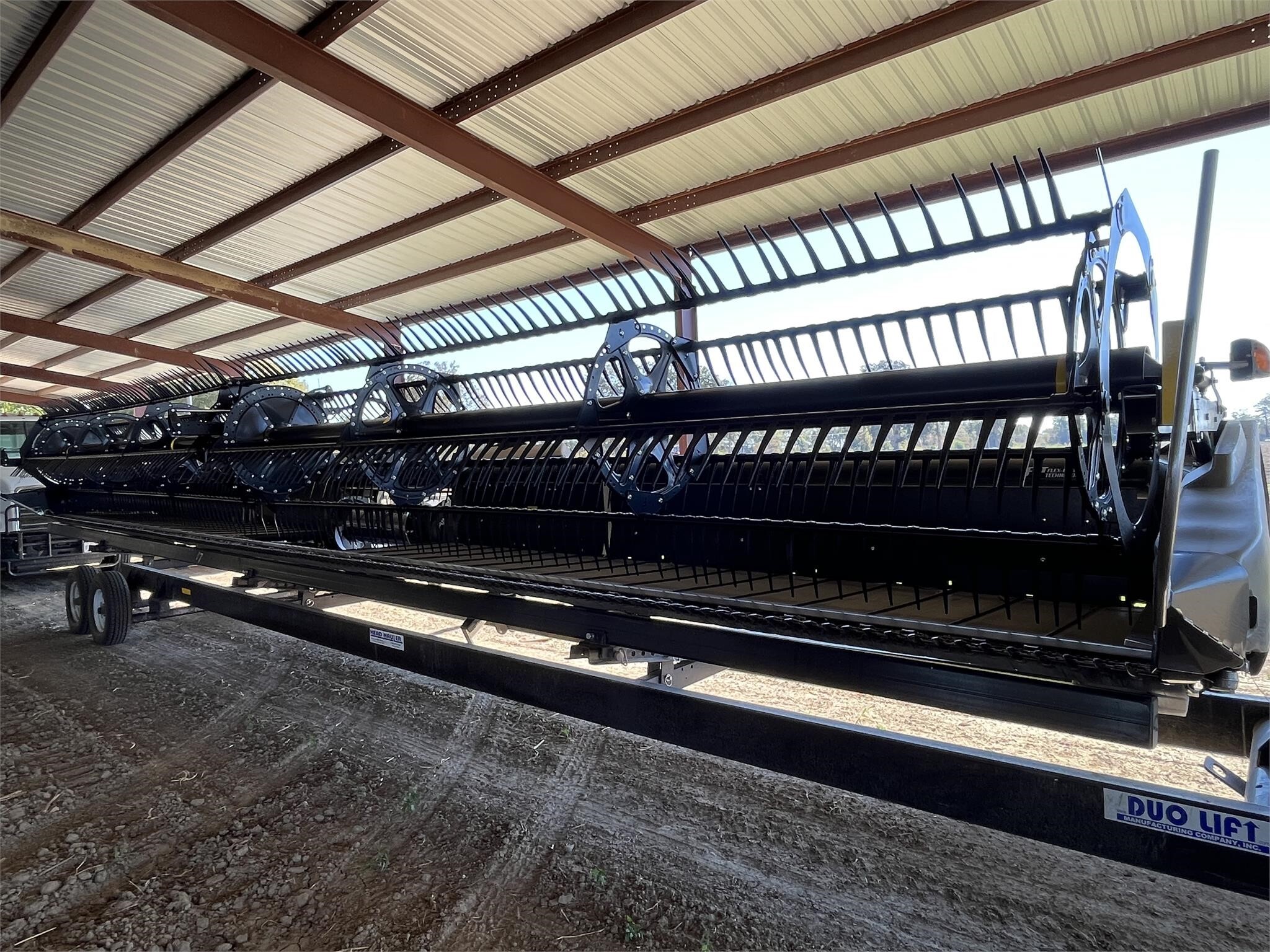 2021 MacDon FD140 Platform