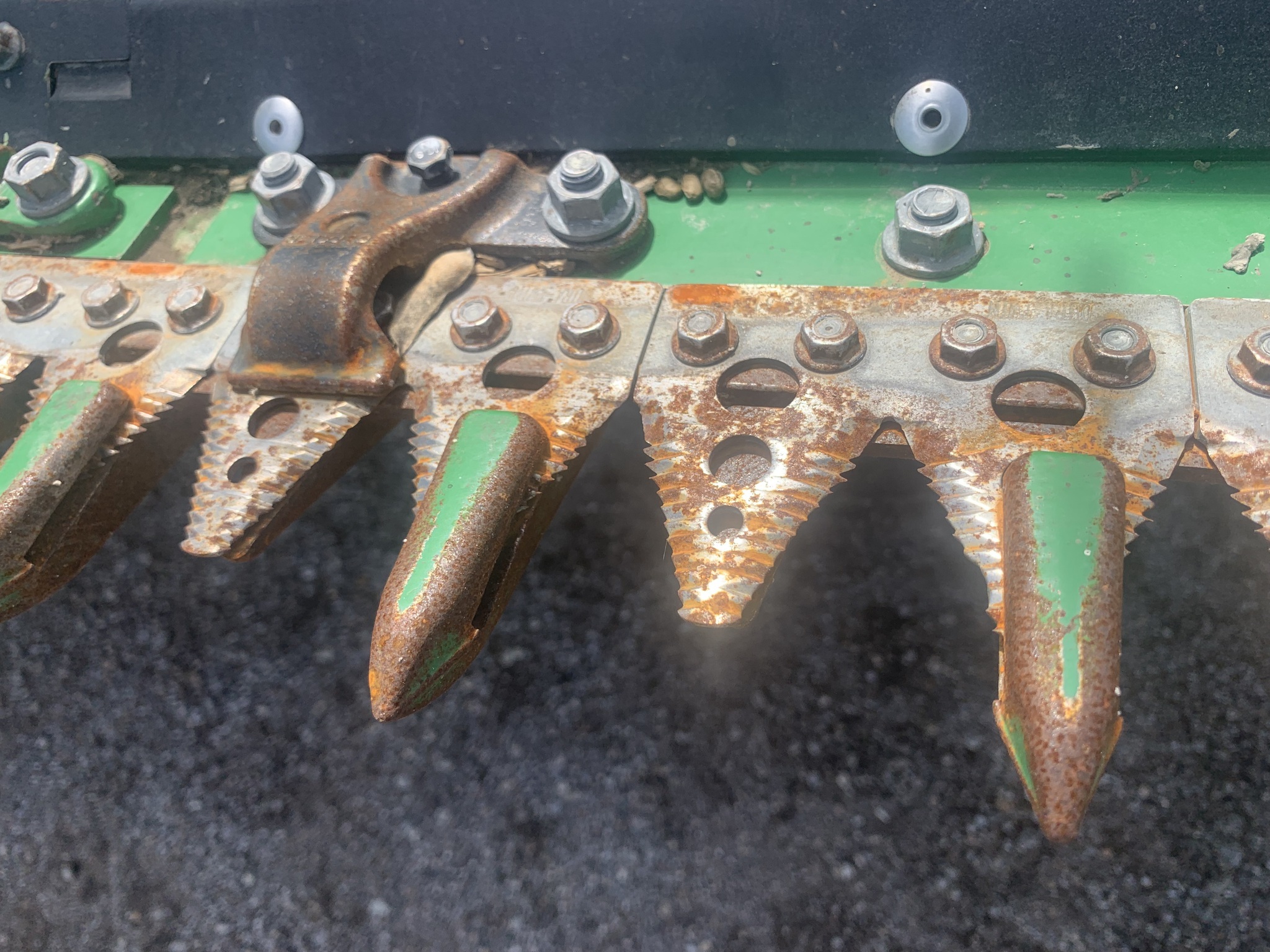 2022 John Deere HD40F Platform