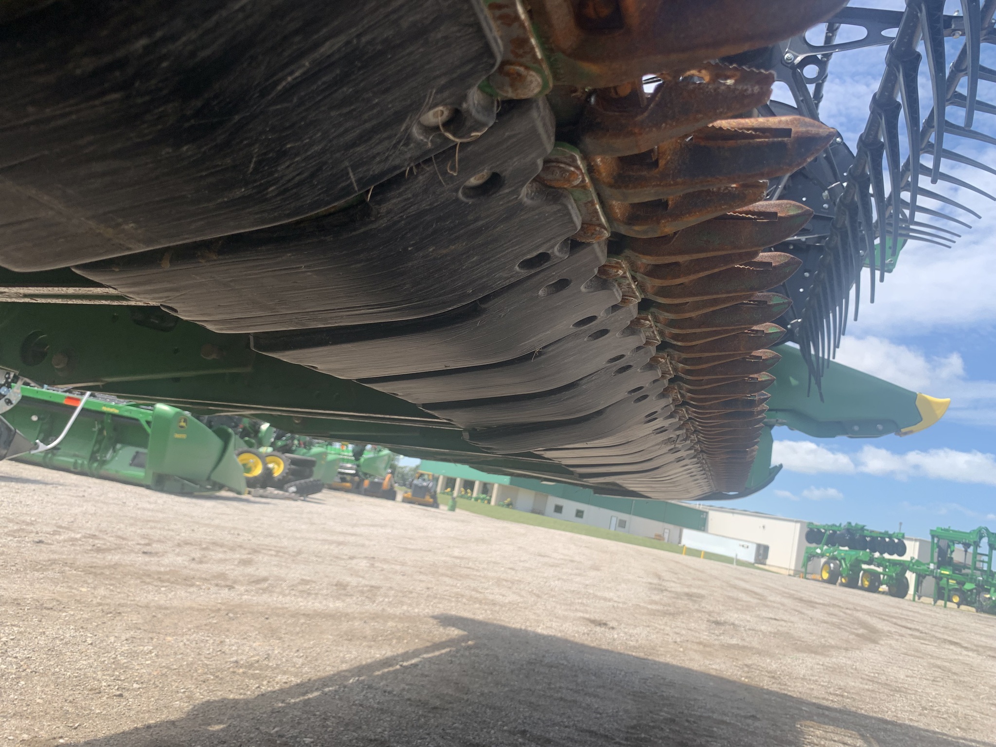 2022 John Deere HD40F Platform