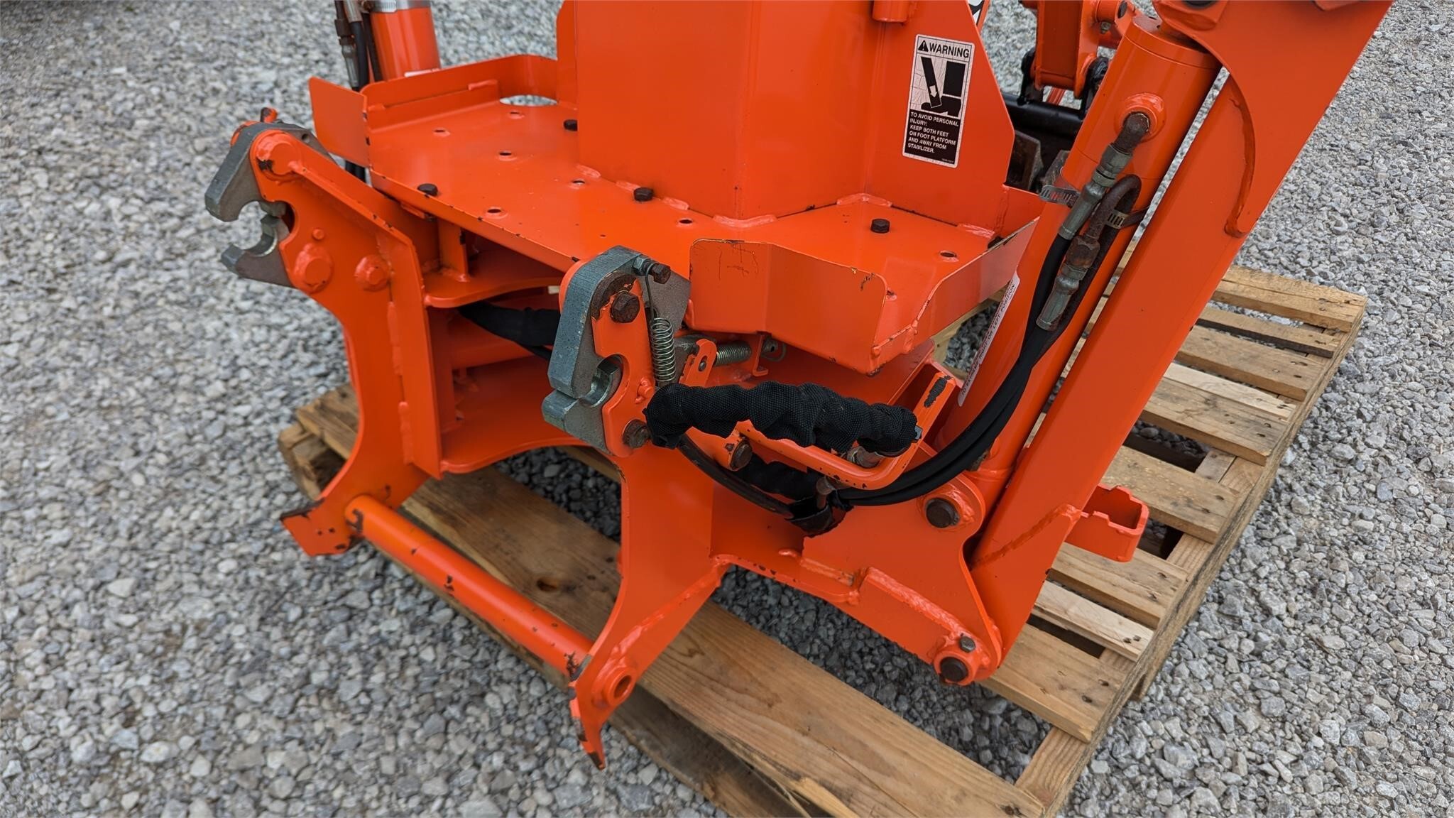  Kubota BT600 Backhoe and Excavator Attachment