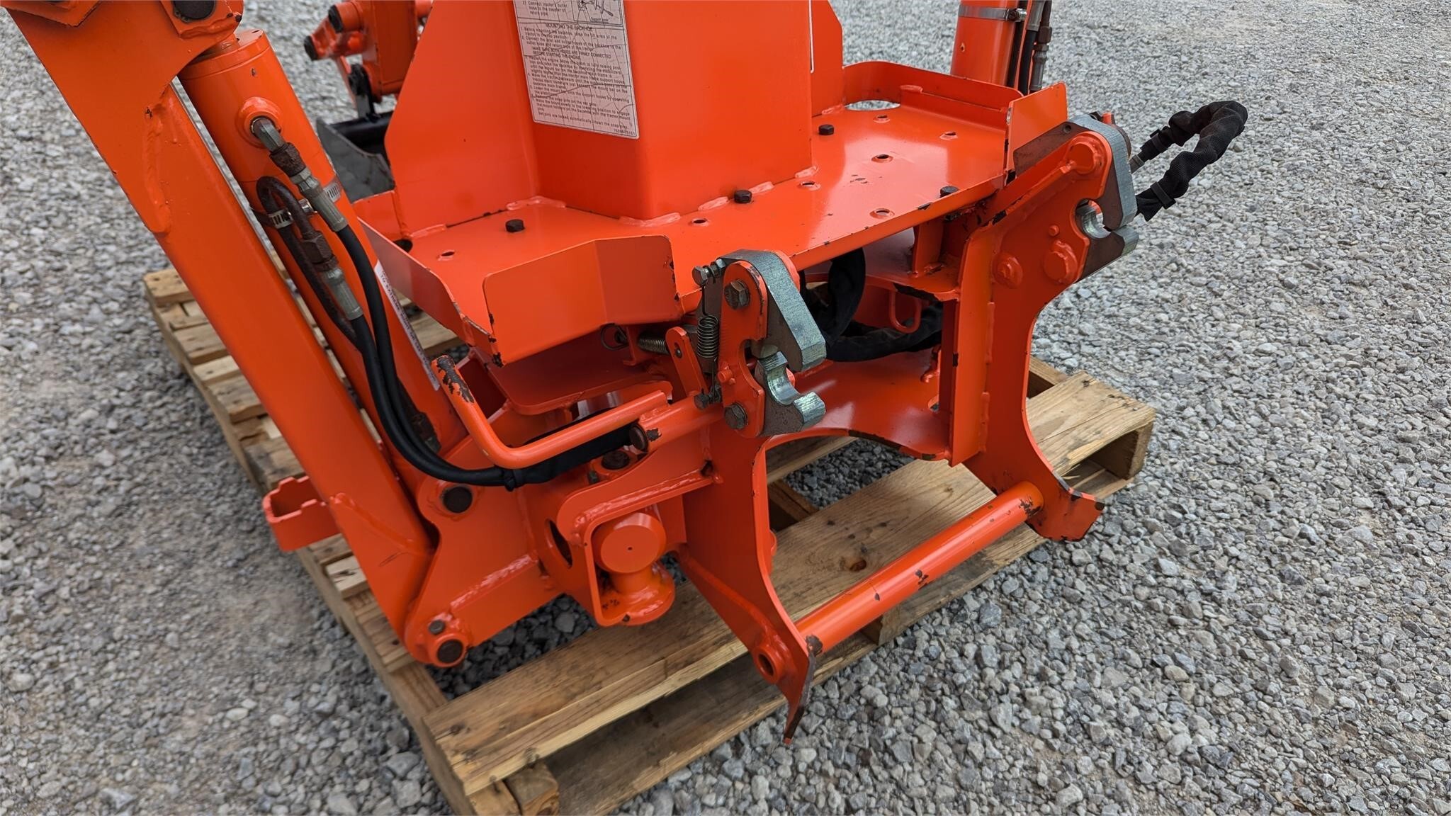  Kubota BT600 Backhoe and Excavator Attachment