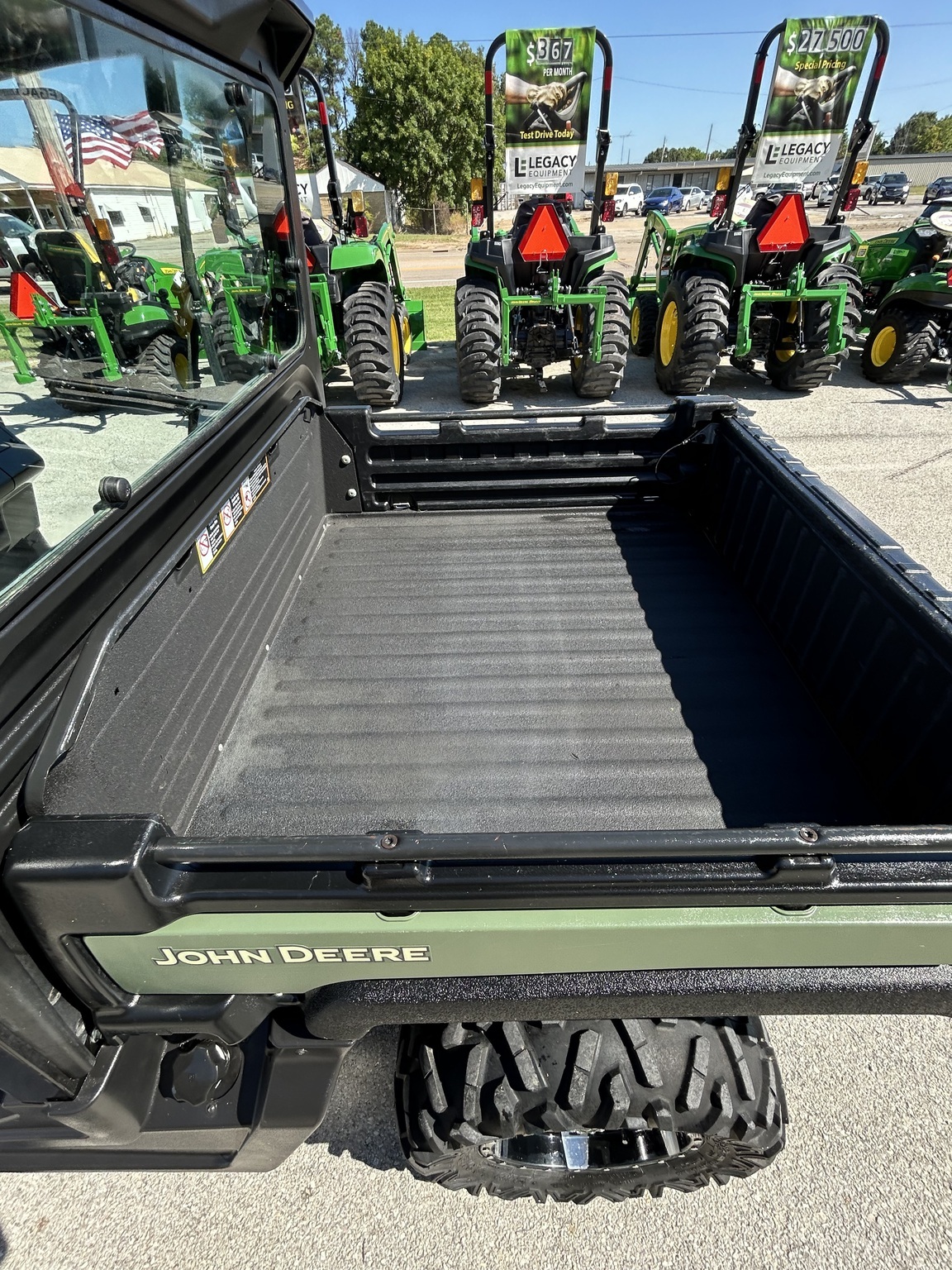 2023 John Deere XUV 835M ATVs and Utility Vehicle