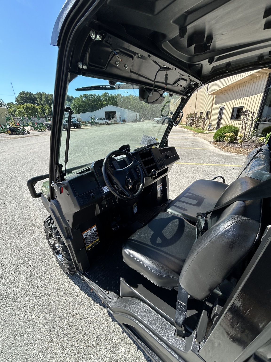2023 John Deere XUV 835M ATVs and Utility Vehicle