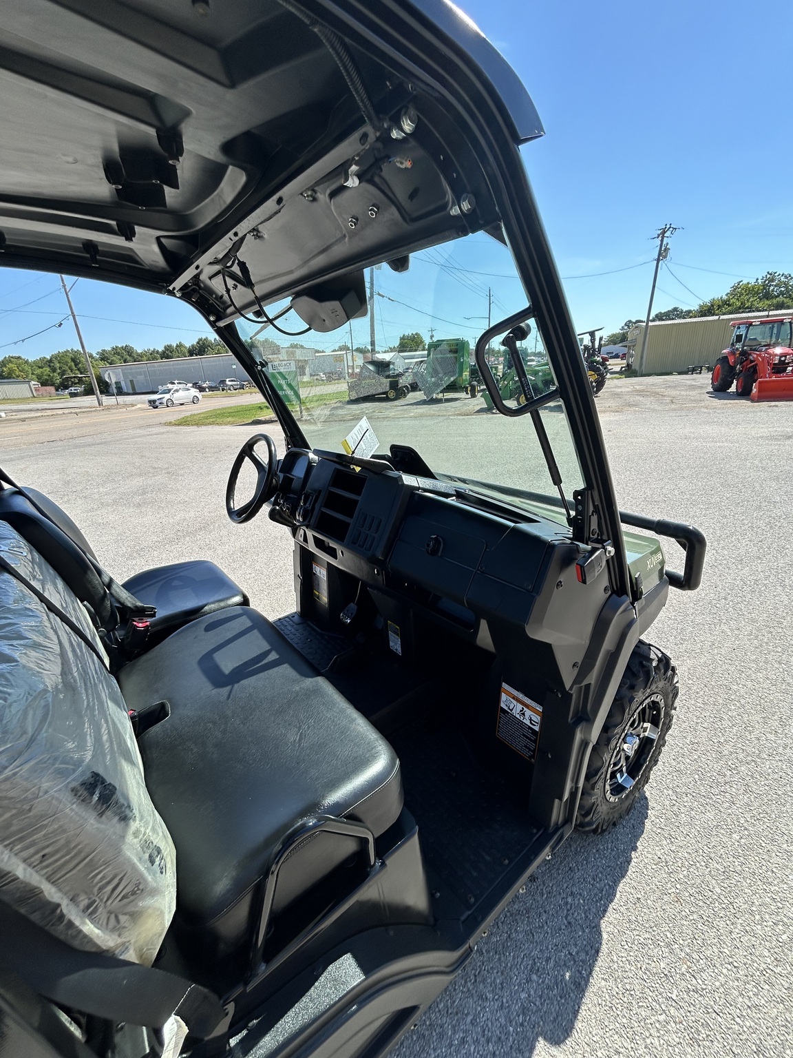 2023 John Deere XUV 835M ATVs and Utility Vehicle