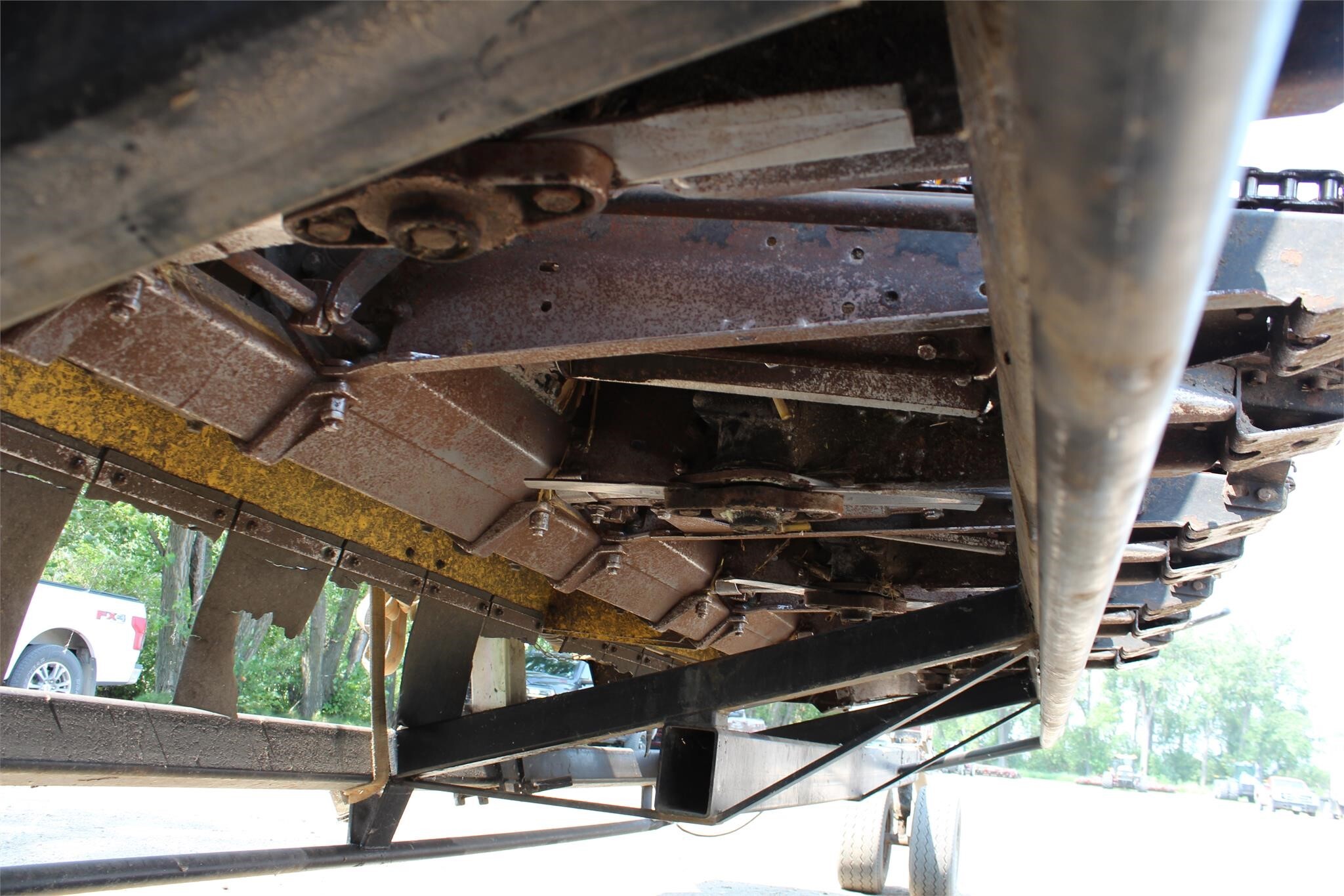 2012 New Holland 99C Corn Head