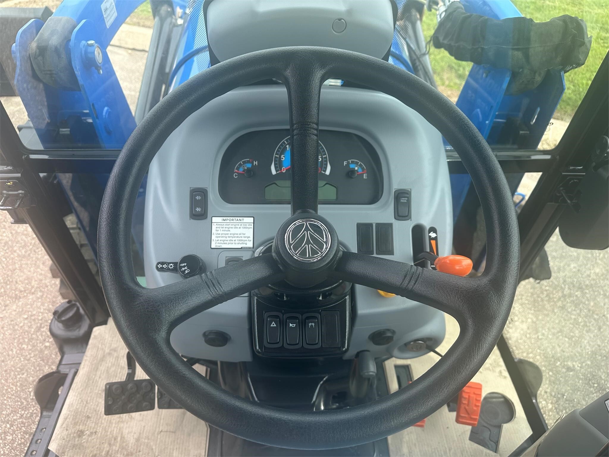 2024 New Holland BOOMER 55 Tractor