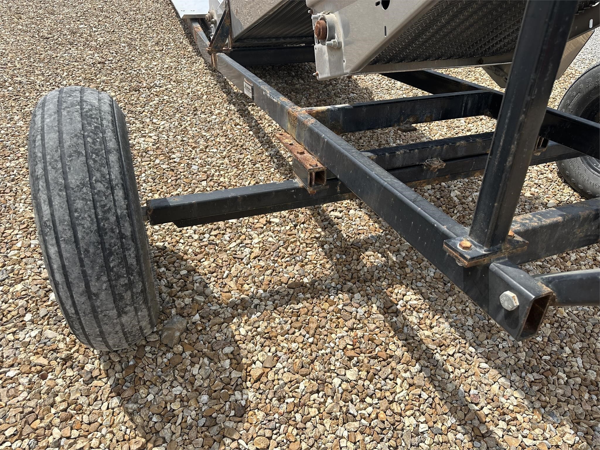  Speed King FL8x37 Augers and Conveyor