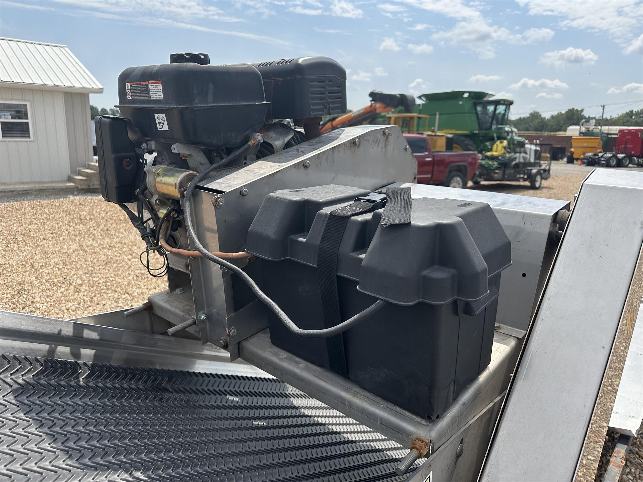  Speed King FL8x37 Augers and Conveyor