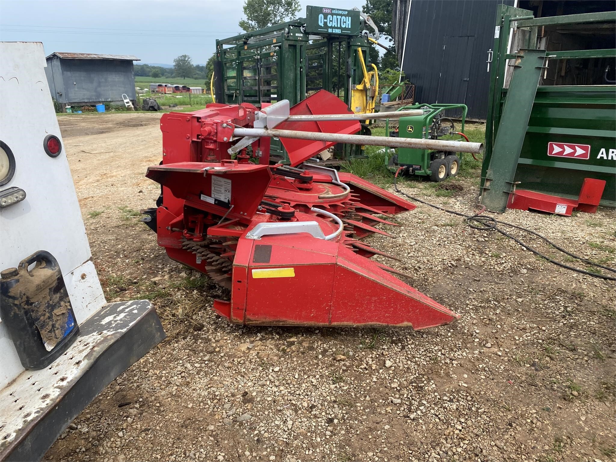  New Holland FP230 Pull-Type Forage Harvester