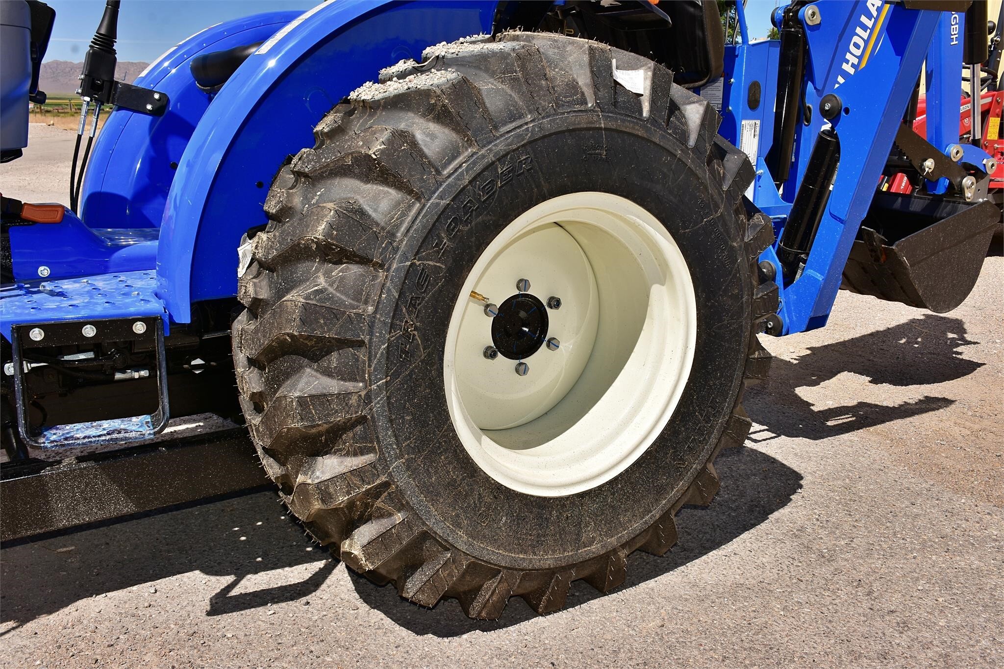 2024 New Holland Workmaster 35 Tractor