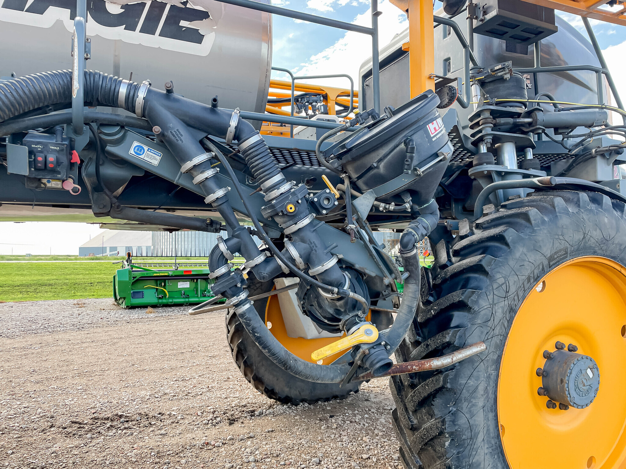 2014 Hagie STS12i Self-Propelled Sprayer
