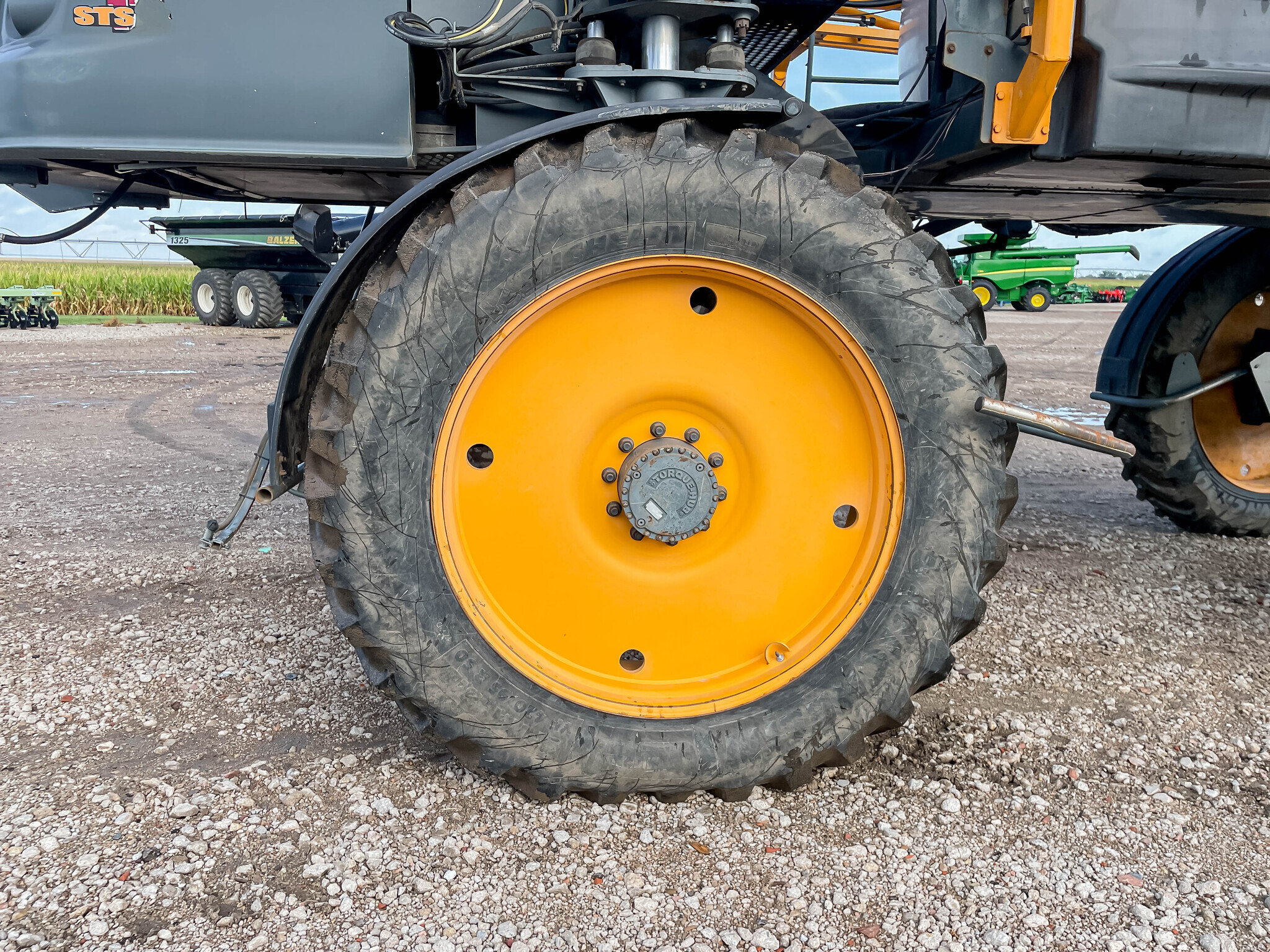 2014 Hagie STS12i Self-Propelled Sprayer
