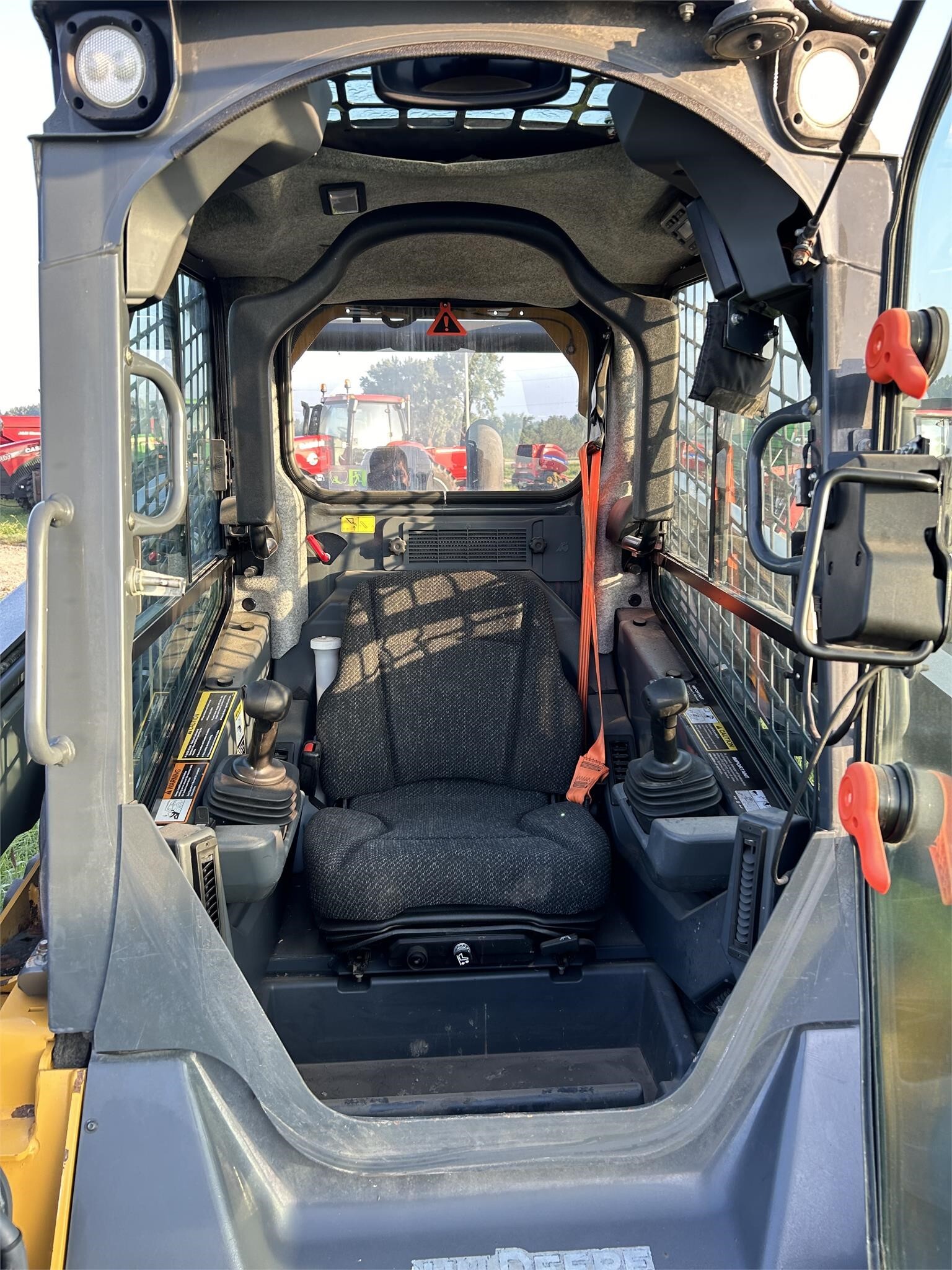 2020 Deere 330G Skid Steer