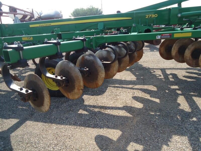 2015 John Deere 2730 In-Line Ripper