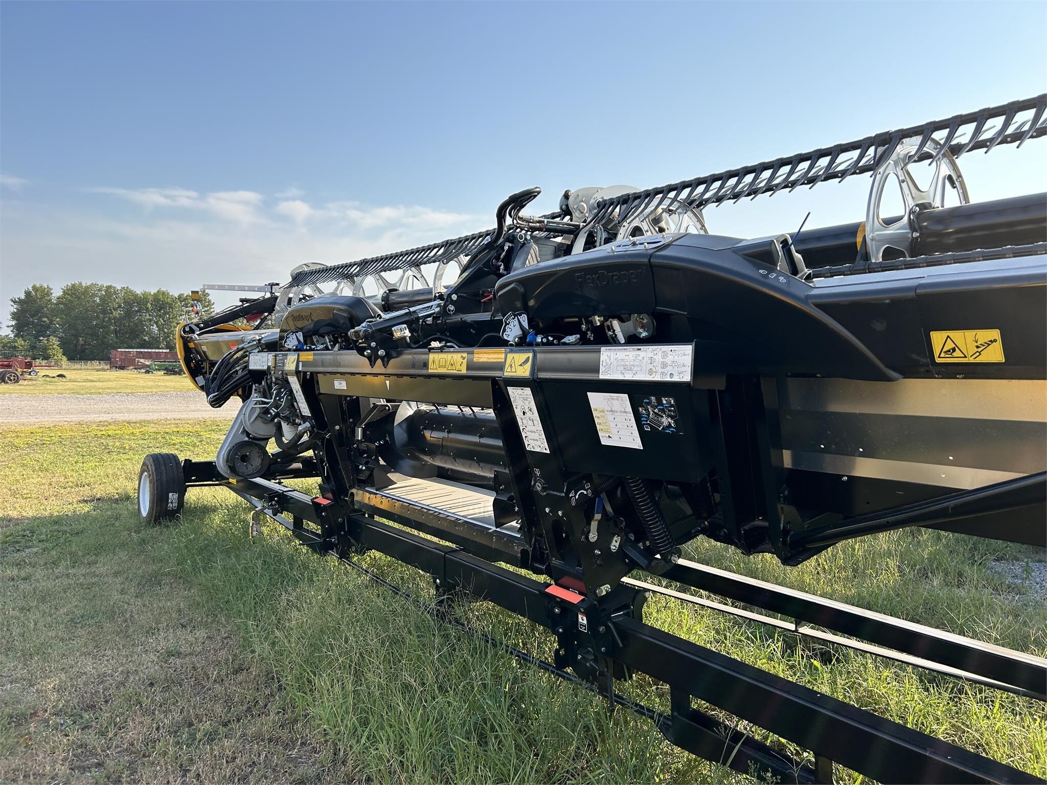  MacDon FD235 Platform