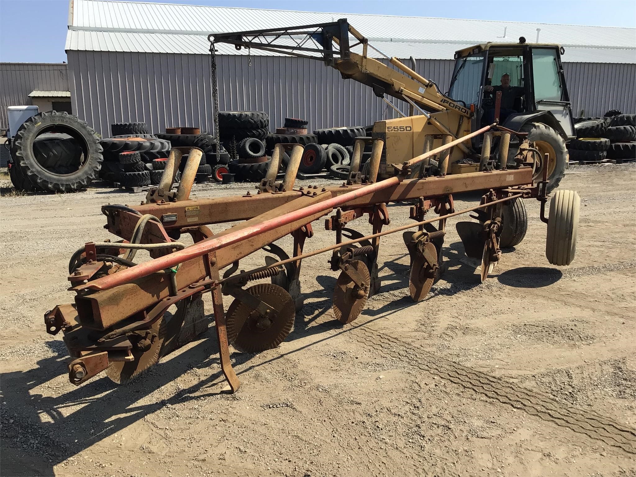  International Harvester 720 Plow