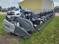 2010 Gleaner 8200 Platform
