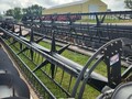 2010 Gleaner 8200 Platform