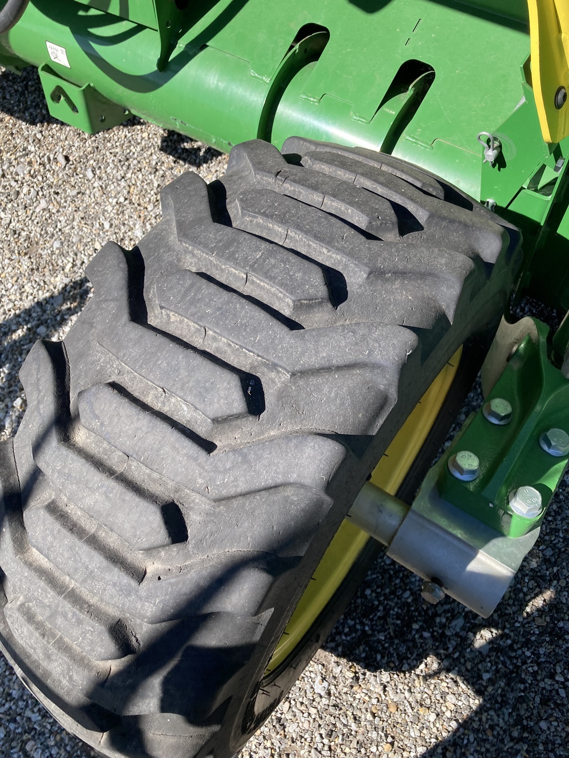 2023 John Deere HD40F Platform